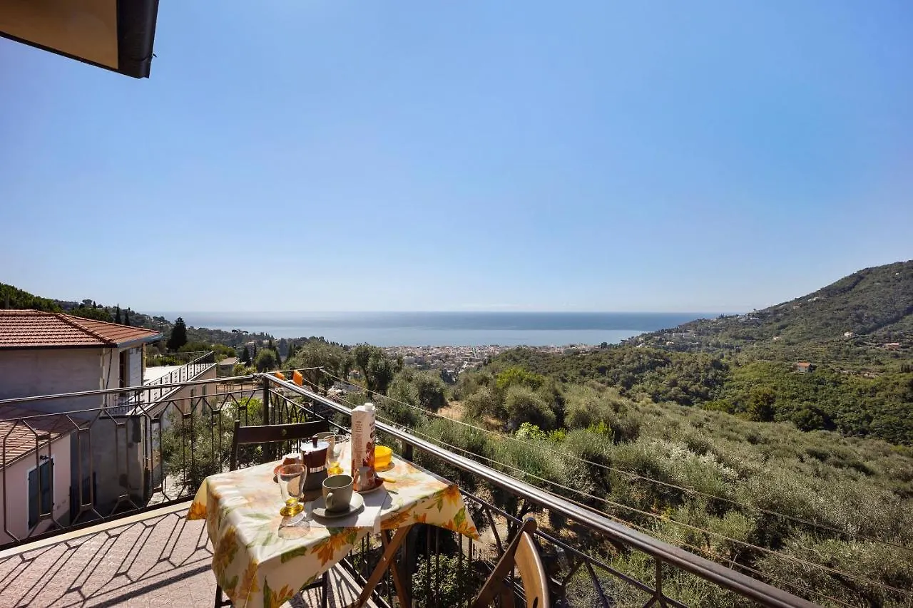 Apartment I Girasoli Alassio Italy