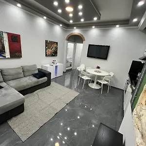 https://la-casa-vinciana.it-tuscanyhotel.com