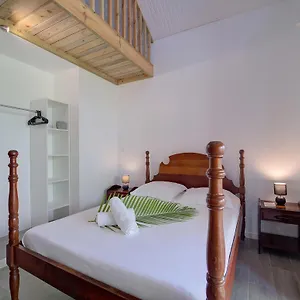 Résidence Ti'kéol - Avec Terrasse 2 à 4 Personnes, Piscine Appartement Sainte-Anne
